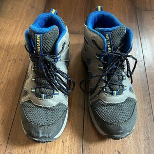 Merrell Kids' Black and Blue Boots